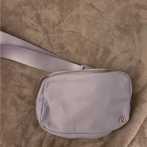 dark lavender lululemon 1L belt bag UNUSED